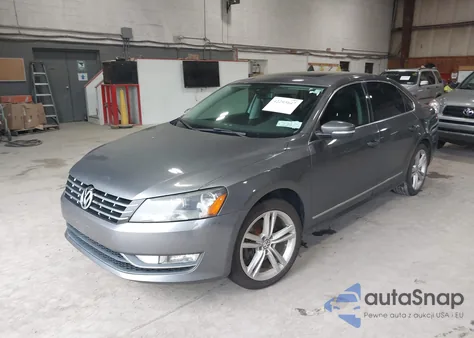 2014 Volkswagen Passat 1.8T Sel Premium from USA, damaged, VIN 1VWCS7A38EC119314